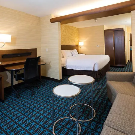 Fairfield Inn & Suites By Marriott Detroit Chesterfield Exterior photo